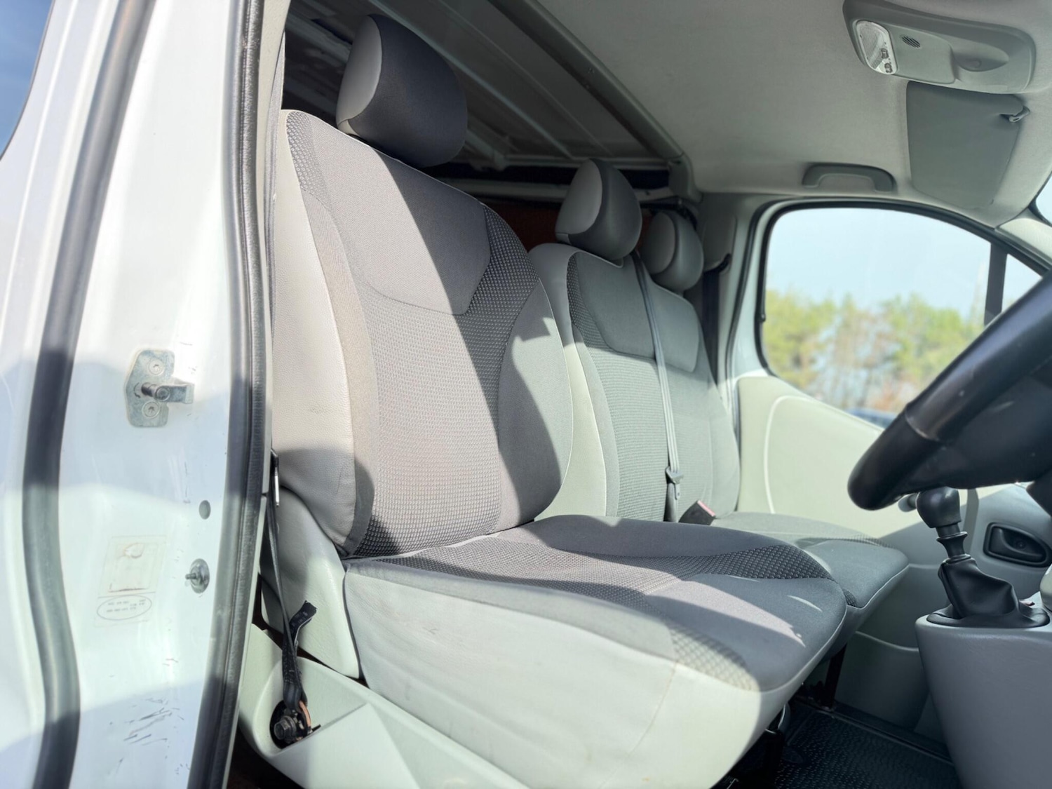 Used Vauxhall Vivaro 2014 for sale - 77994067: Photo 19