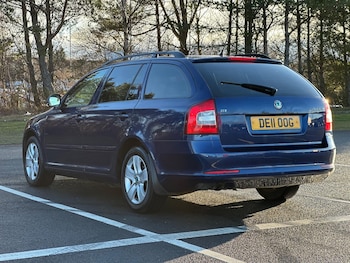 Used Skoda Octavia 2011 for sale - 77279845: Photo