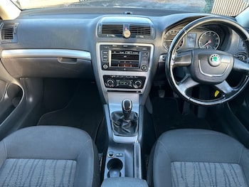 Used Skoda Octavia 2011 for sale - 77279845: Photo