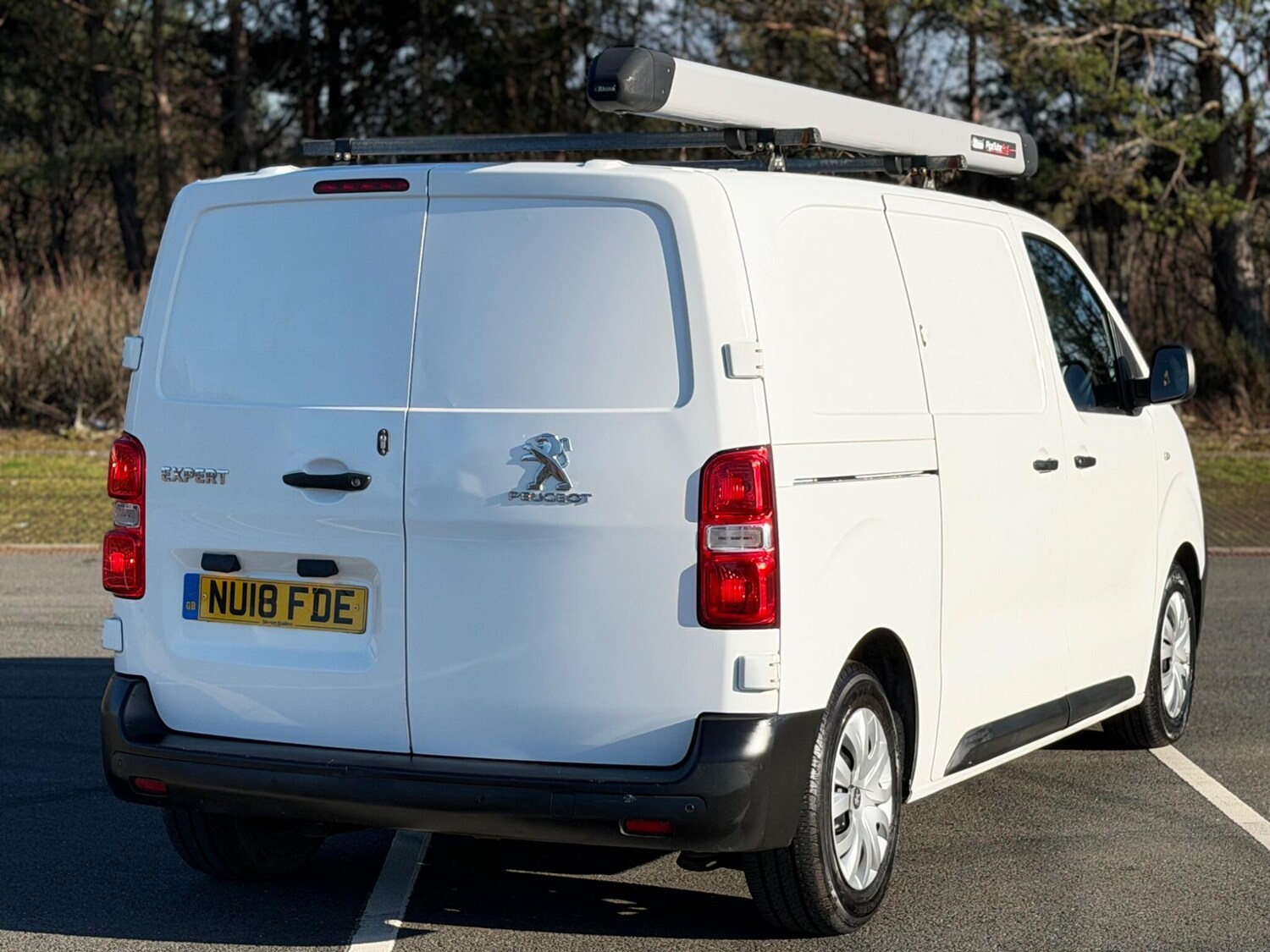 Used Peugeot Expert 2018 for sale - 77783720: Photo 10