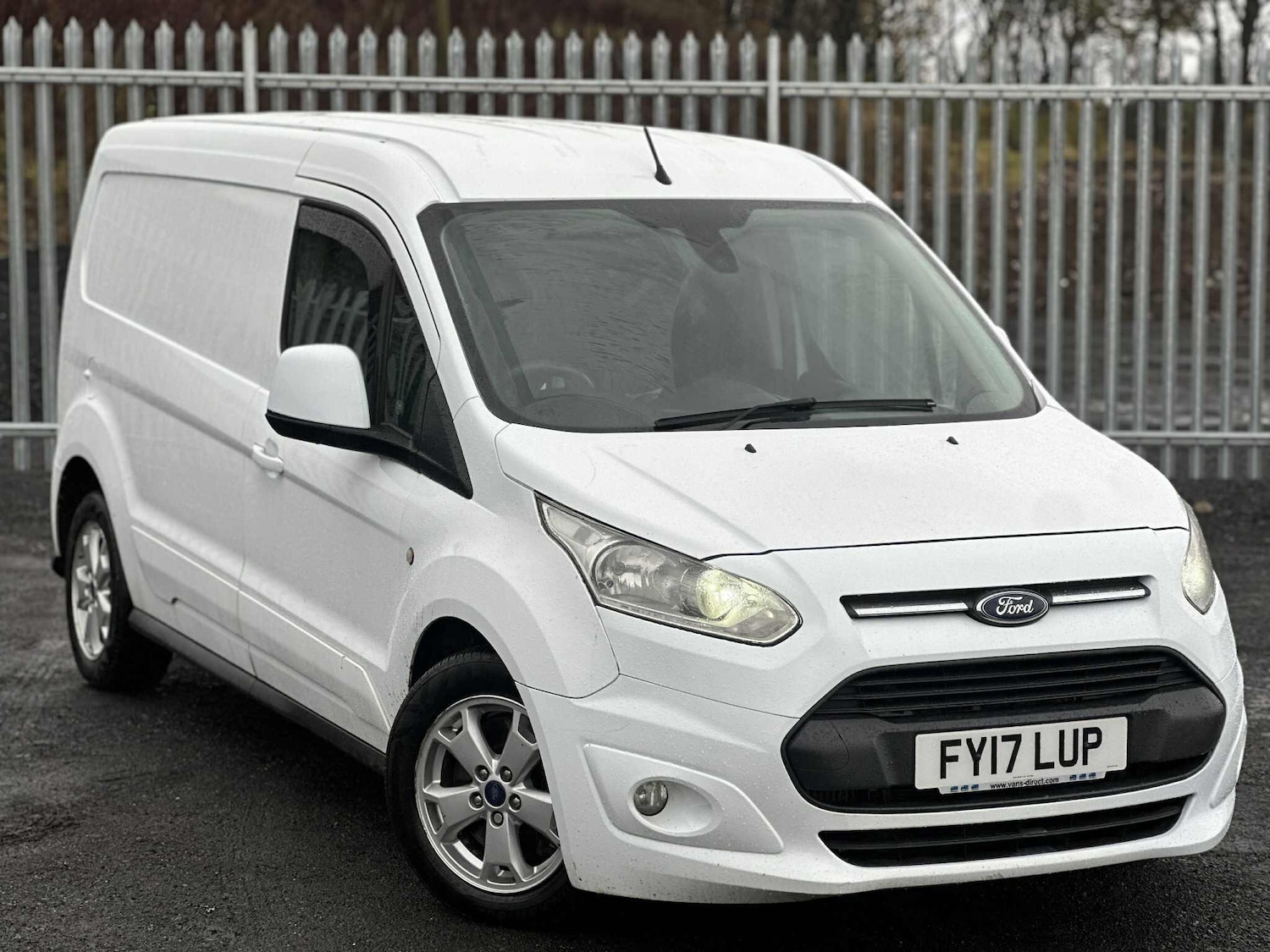 Used Ford Transit Connect 2017 for sale - 77032821: Photo 1