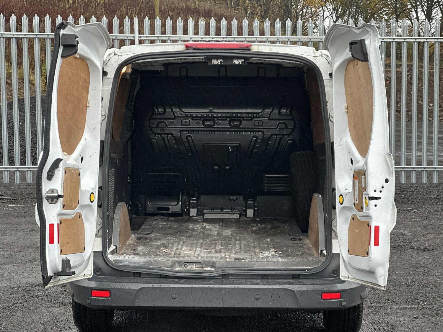 Used Ford Transit Connect 2017 for sale - 77032821: Photo 11