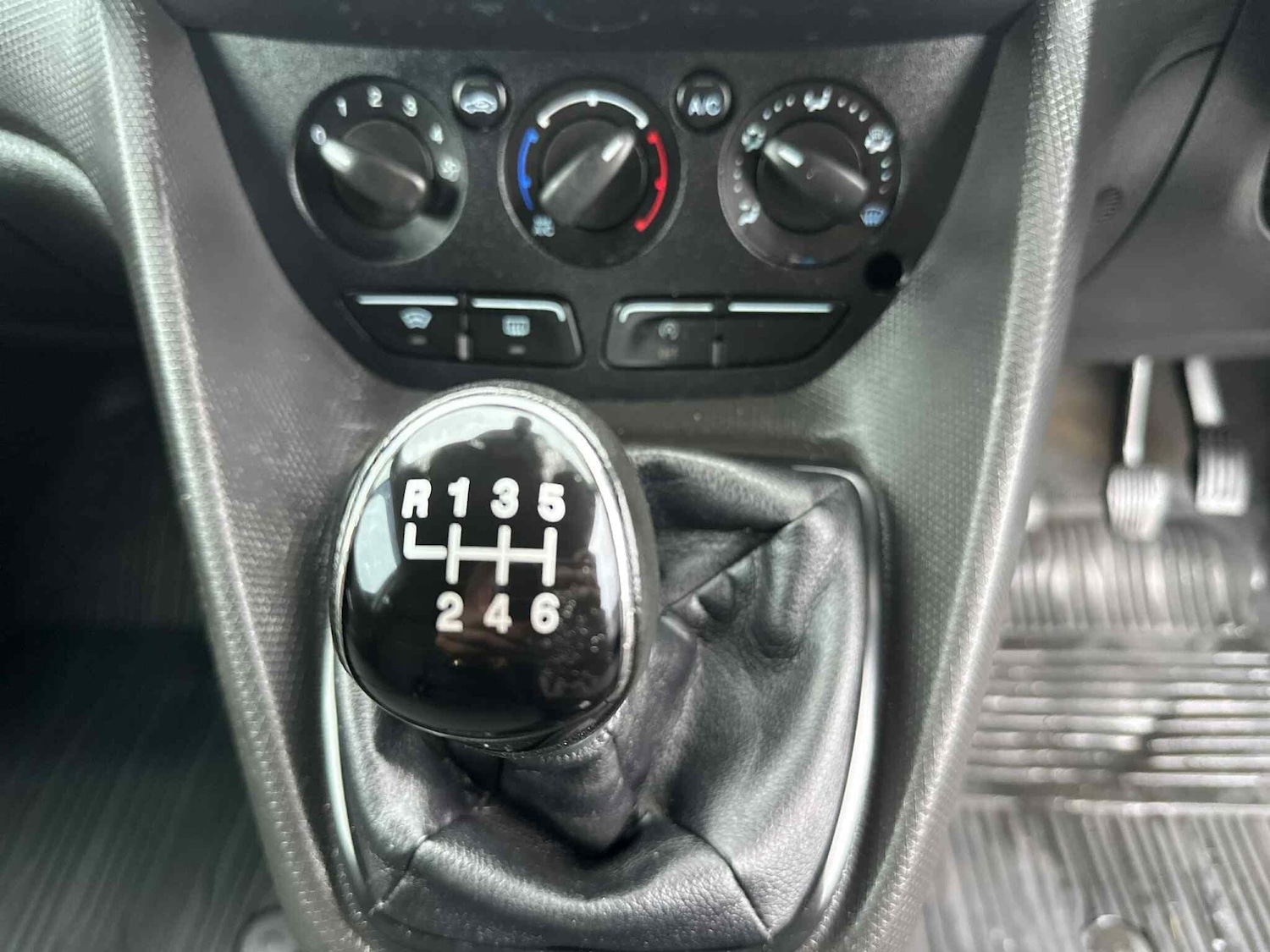 Used Ford Transit Connect 2017 for sale - 77032821: Photo 14