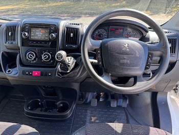 Used Peugeot Boxer 2018 for sale - 75730605: Photo 4