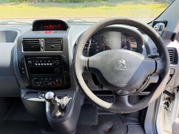 Used Peugeot Expert 2015 for sale - 78694196: Photo