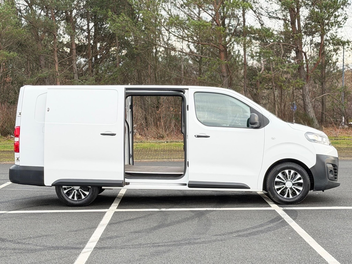 Used Citroen Dispatch 2017 for sale - 77216068: Photo 30