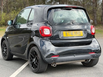 Used smart fortwo 2016 for sale - 78700750: Photo