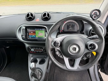 Used smart fortwo 2016 for sale - 78700750: Photo