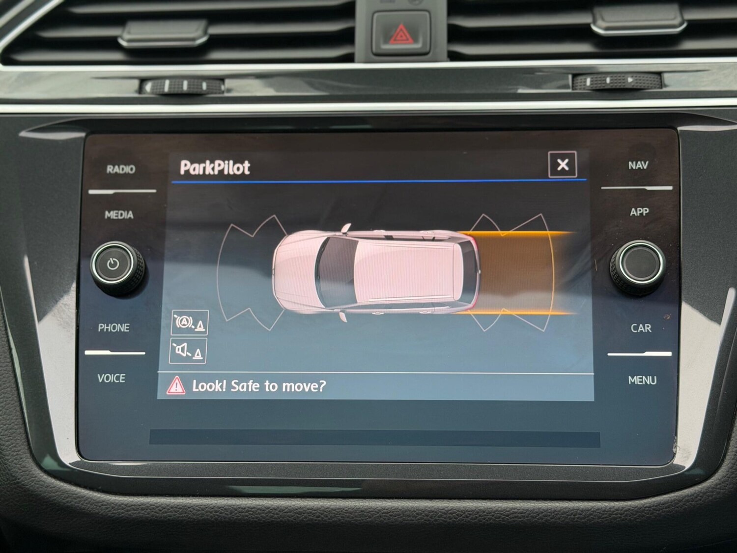 Used Volkswagen Tiguan 2020 for sale - 77613029: Photo 18