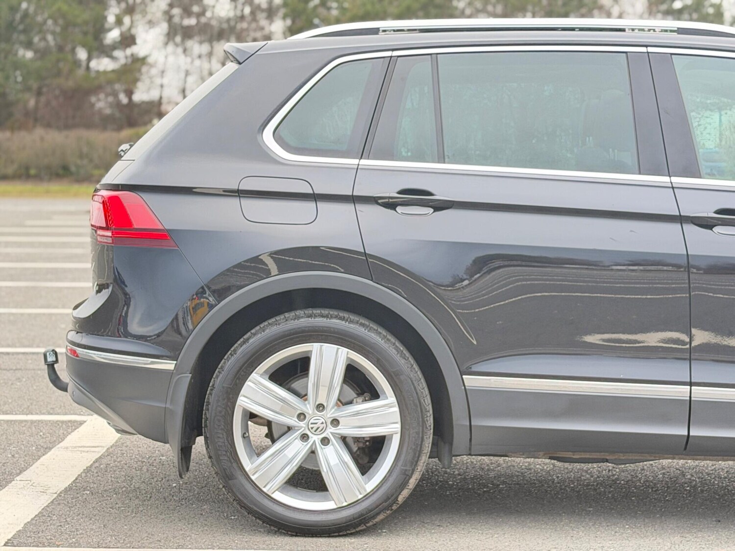 Used Volkswagen Tiguan 2020 for sale - 77613029: Photo 34