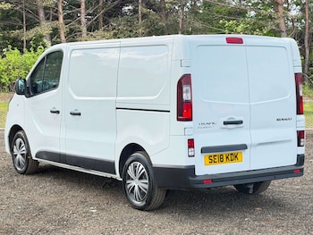 Used Renault Trafic 2018 for sale - 79607402: Photo