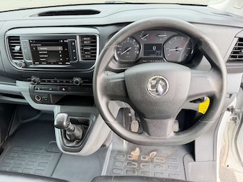 Used Vauxhall Vivaro 2020 for sale - 79272148: Photo
