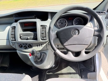 Used Vauxhall Vivaro 2011 for sale - 78345138: Photo