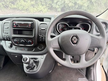 Used Renault Trafic 2021 for sale - 78887852: Photo