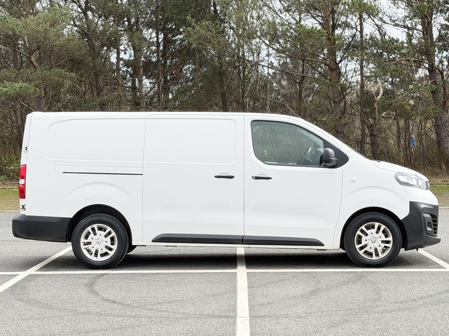 Used Vauxhall Vivaro for sale - 78073232: Photo 10