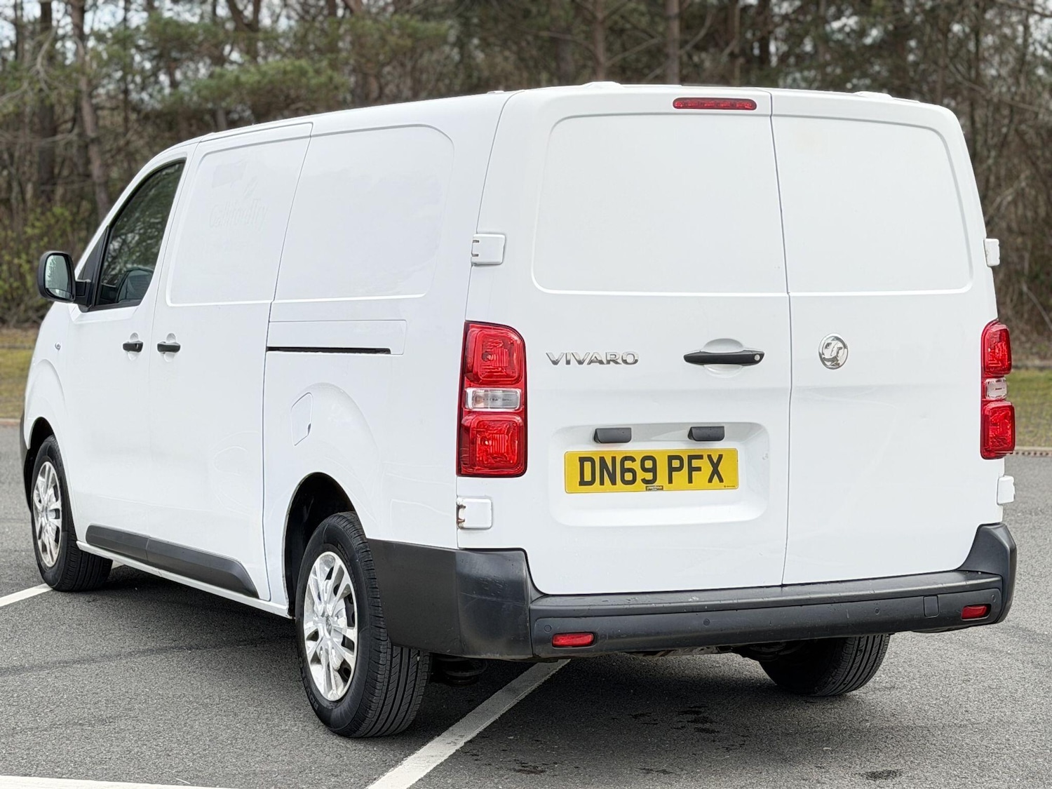 Used Vauxhall Vivaro for sale - 78073232: Photo 2