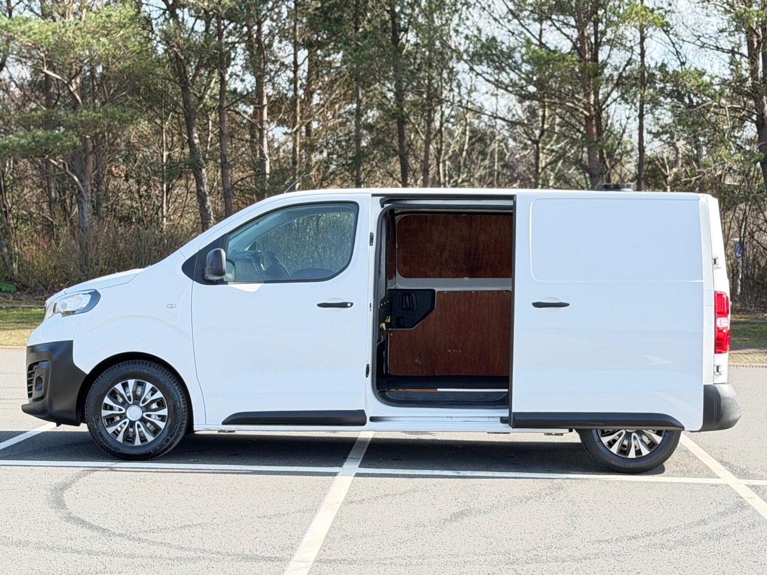 Used Peugeot Expert for sale - 77956989: Photo 17