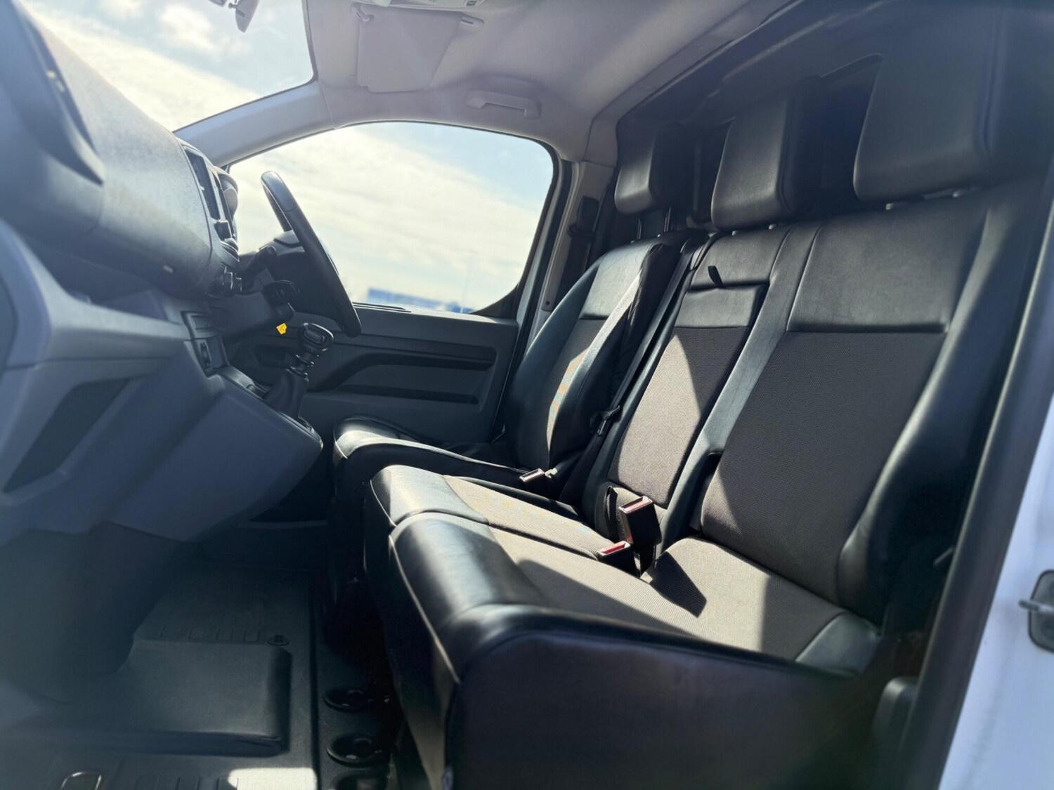 Used Peugeot Expert for sale - 77956989: Photo 24