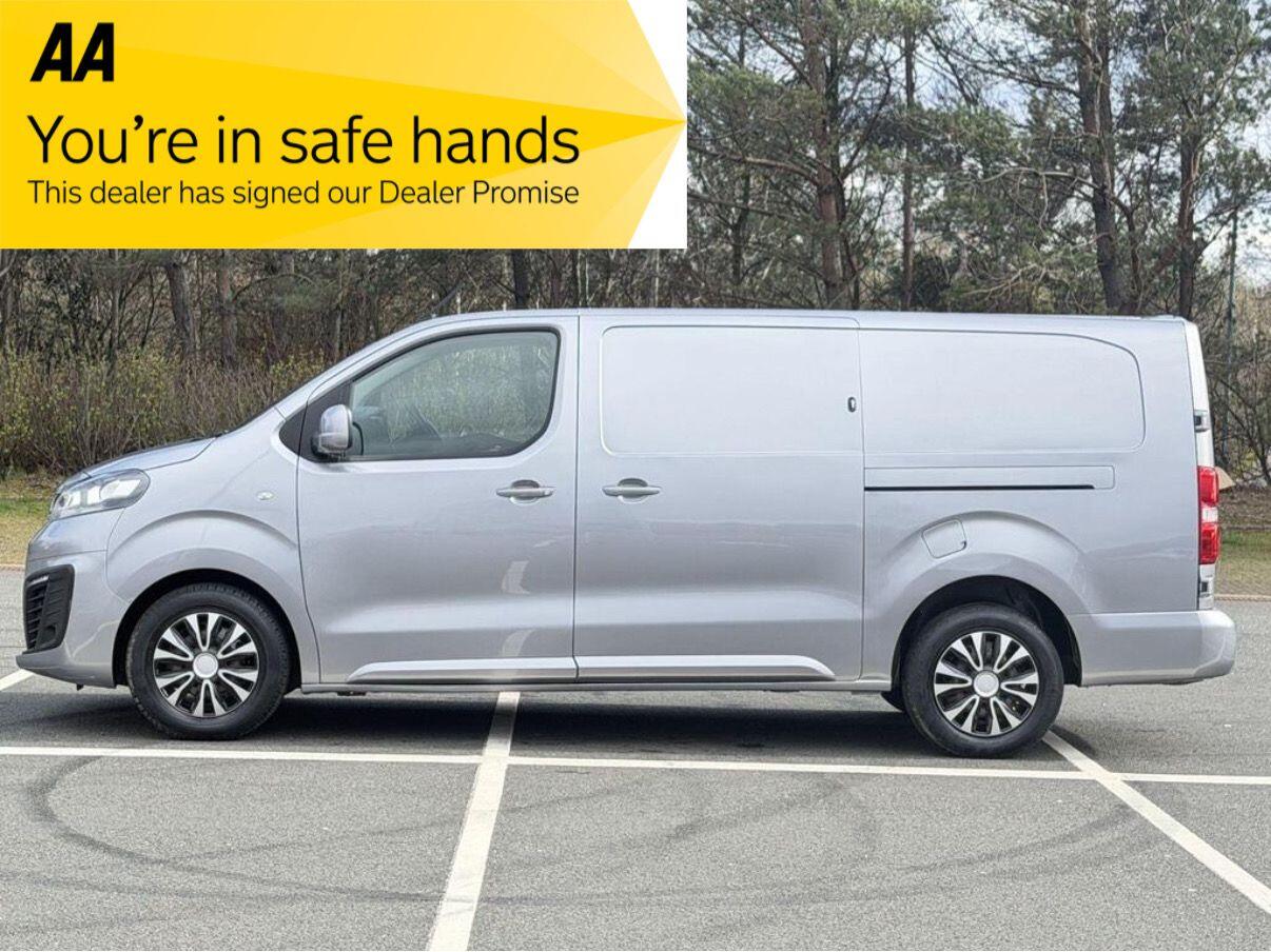 Used Vauxhall Vivaro for sale - 78215133: Photo 15