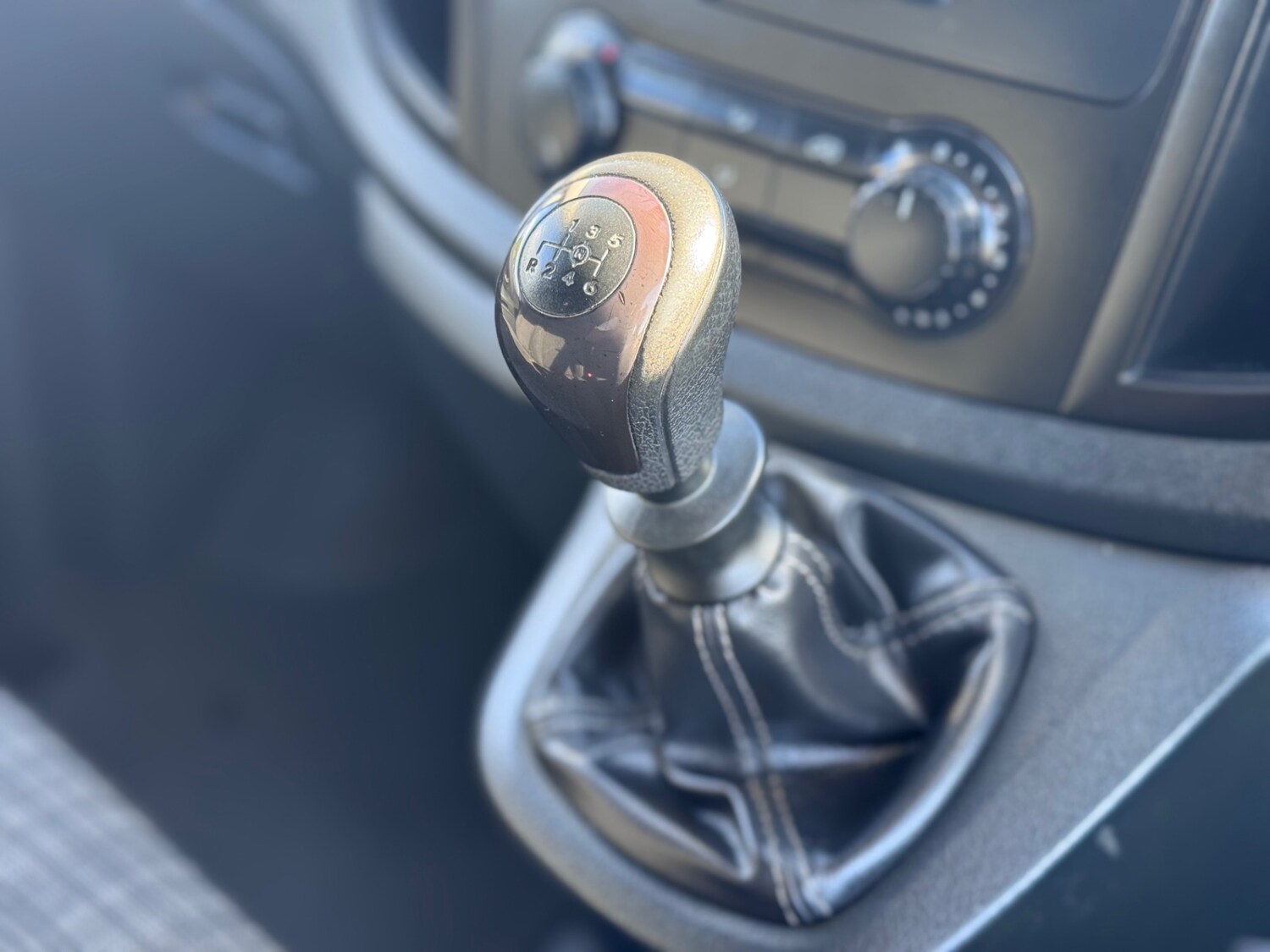 Used Mercedes-Benz Vito 2018 for sale - 76100941: Photo 16