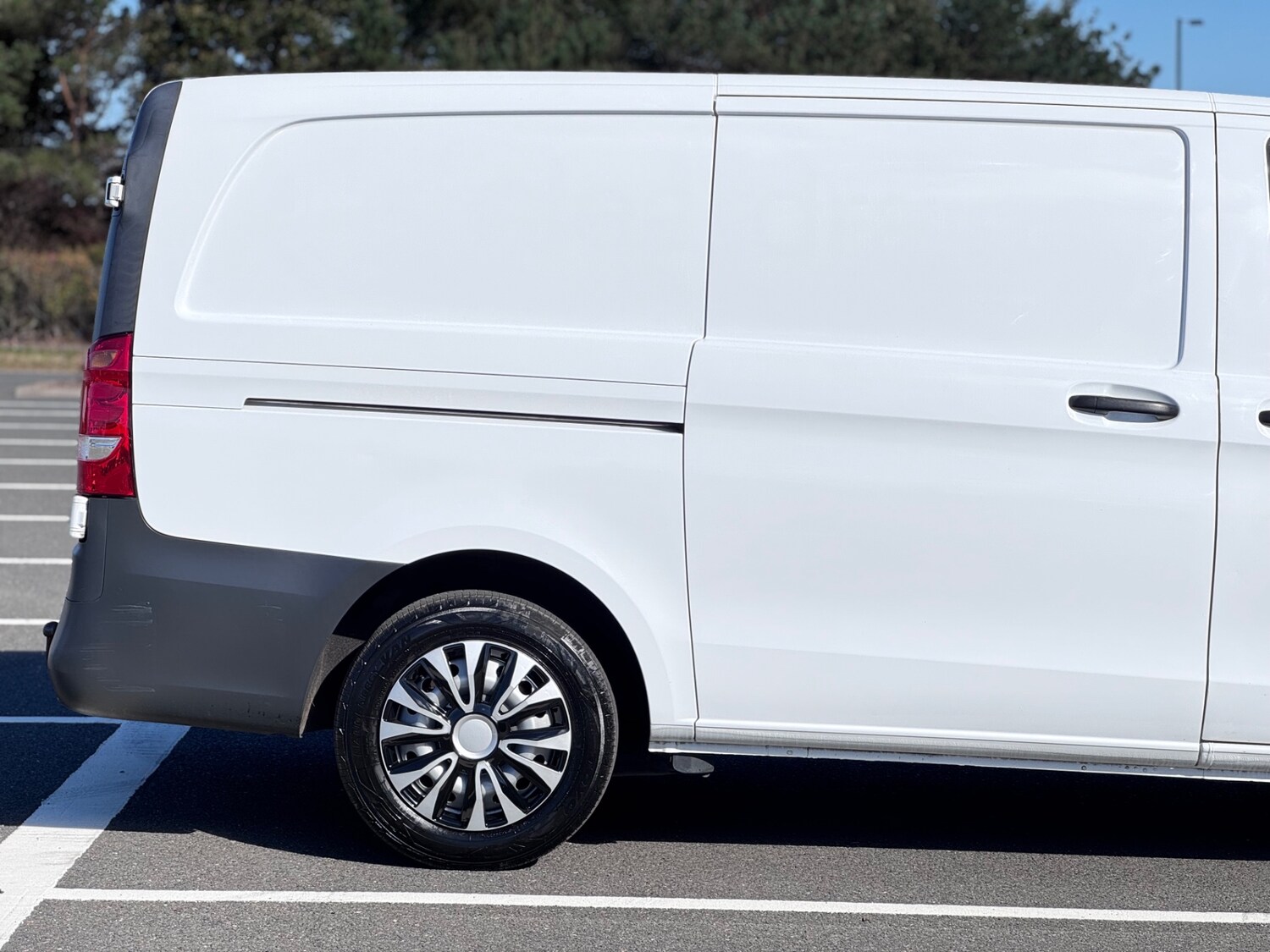 Used Mercedes-Benz Vito 2018 for sale - 76100941: Photo 23