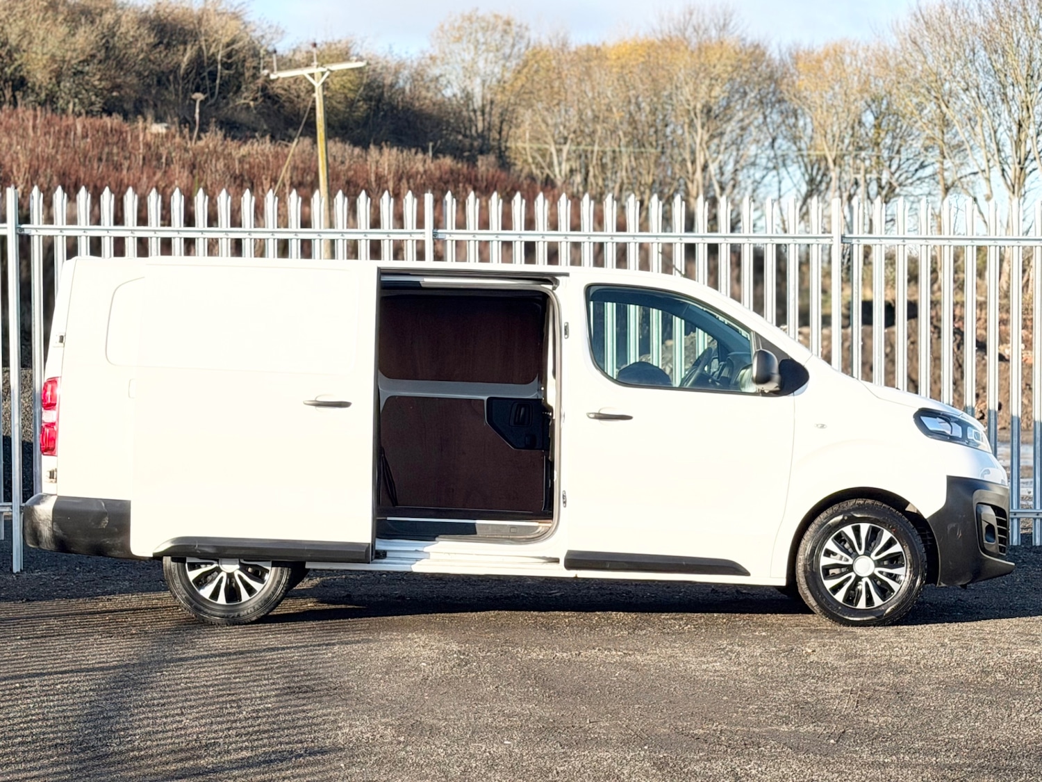 Used Vauxhall Vivaro 2019 for sale - 76643693: Photo 10
