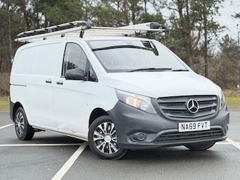 Used Mercedes-Benz Vito 2019 for sale - 77671720: Photo
