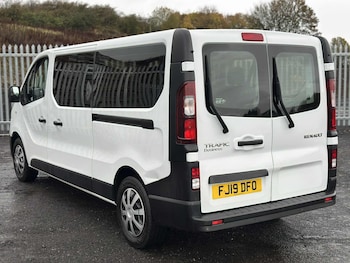 Used Renault Trafic 2019 for sale - 77032814: Photo