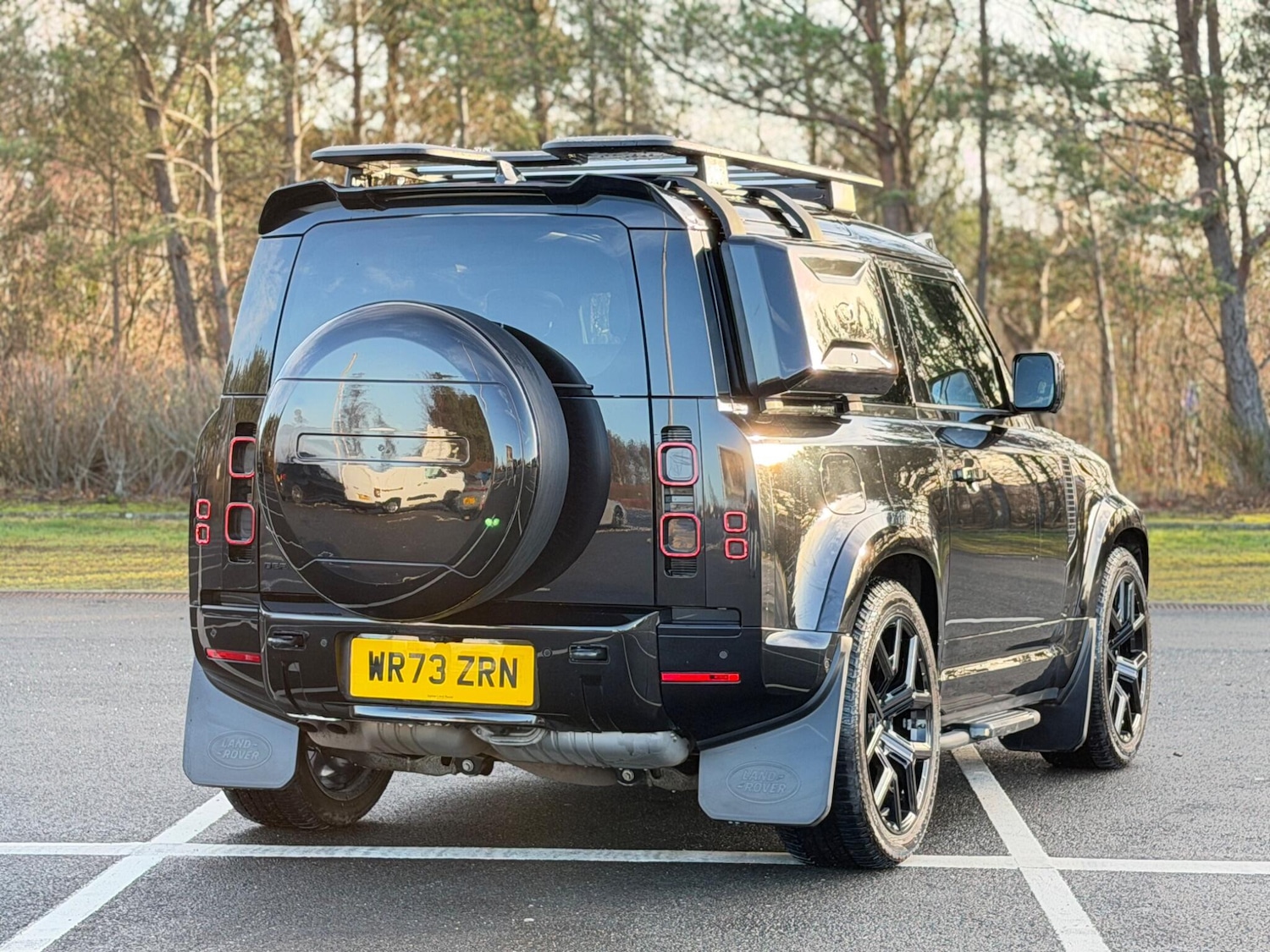 Used Land Rover Defender 2023 for sale - 77032825: Photo 11