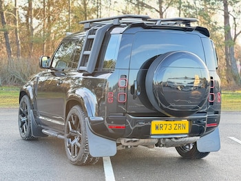 Used Land Rover Defender 90 2023 for sale - 77032825: Photo