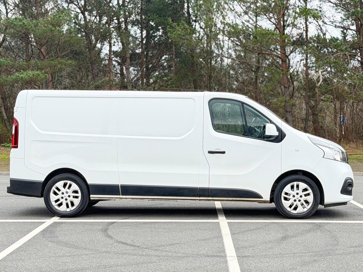 Used Renault Trafic 2015 for sale - 77939855: Photo 10