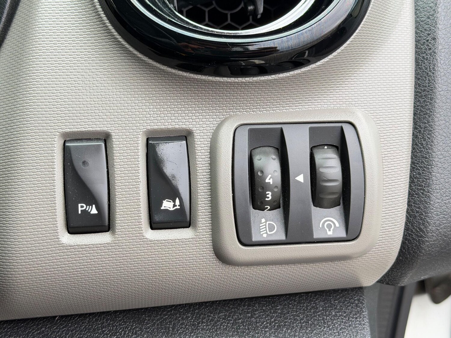 Used Renault Trafic 2015 for sale - 77939855: Photo 18