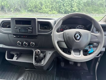 Used Renault Master 2022 for sale - 79607396: Photo