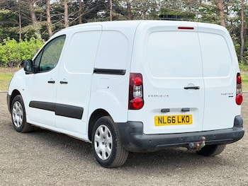 Used Peugeot Partner 2016 for sale - 78861895: Photo