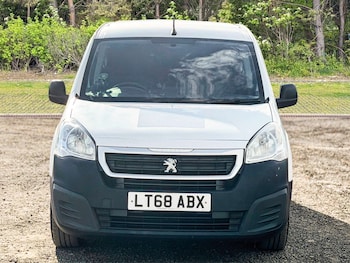 Used Peugeot Partner 2018 for sale - 79420778: Photo