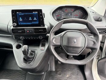 Used Peugeot Partner 2020 for sale - 78328545: Photo