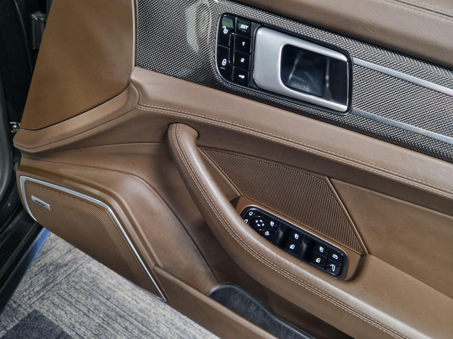 Used Porsche Panamera for sale - 77646124: Photo 23