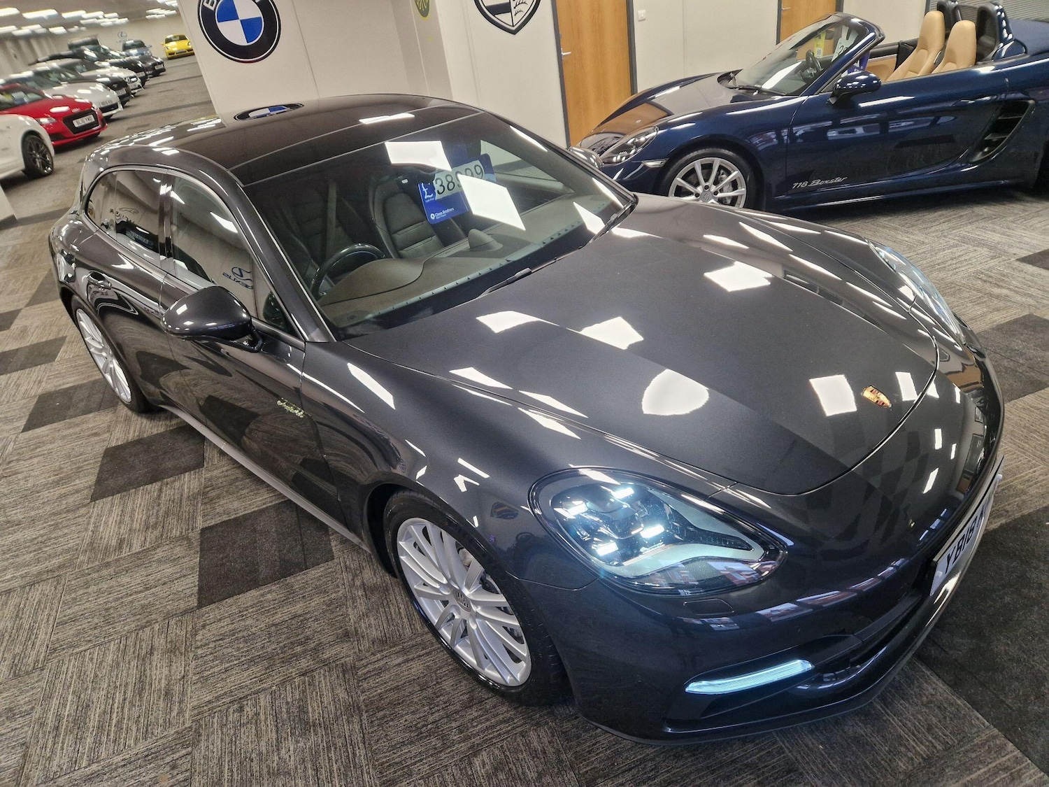 Used Porsche Panamera for sale - 77646124: Photo 31