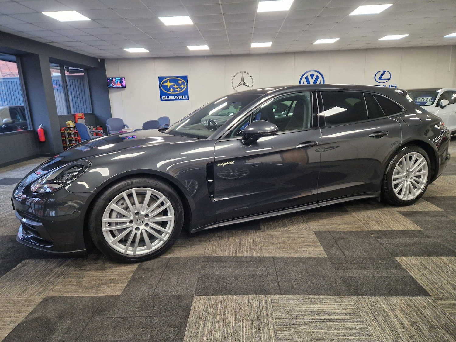 Used Porsche Panamera for sale - 77646124: Photo 5