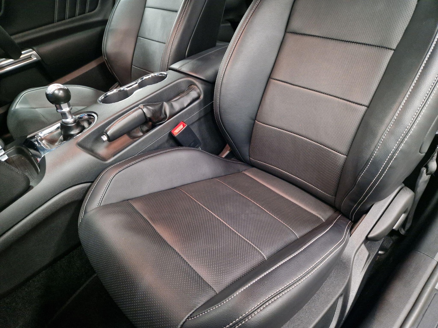 Used Ford Mustang 2017 for sale - 76831737: Photo 19