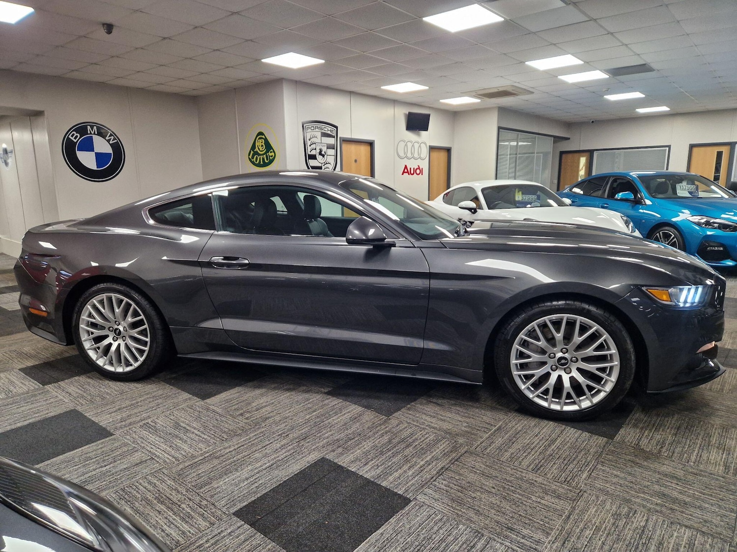 Used Ford Mustang 2017 for sale - 76831737: Photo 6