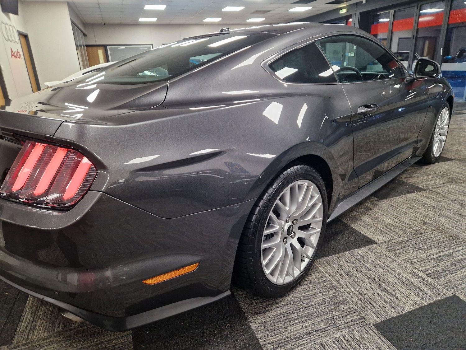 Used Ford Mustang 2017 for sale - 76831737: Photo 7
