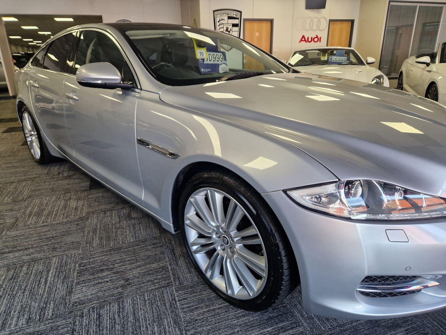 Used Jaguar XJ 2012 for sale - 78185080: Photo 11