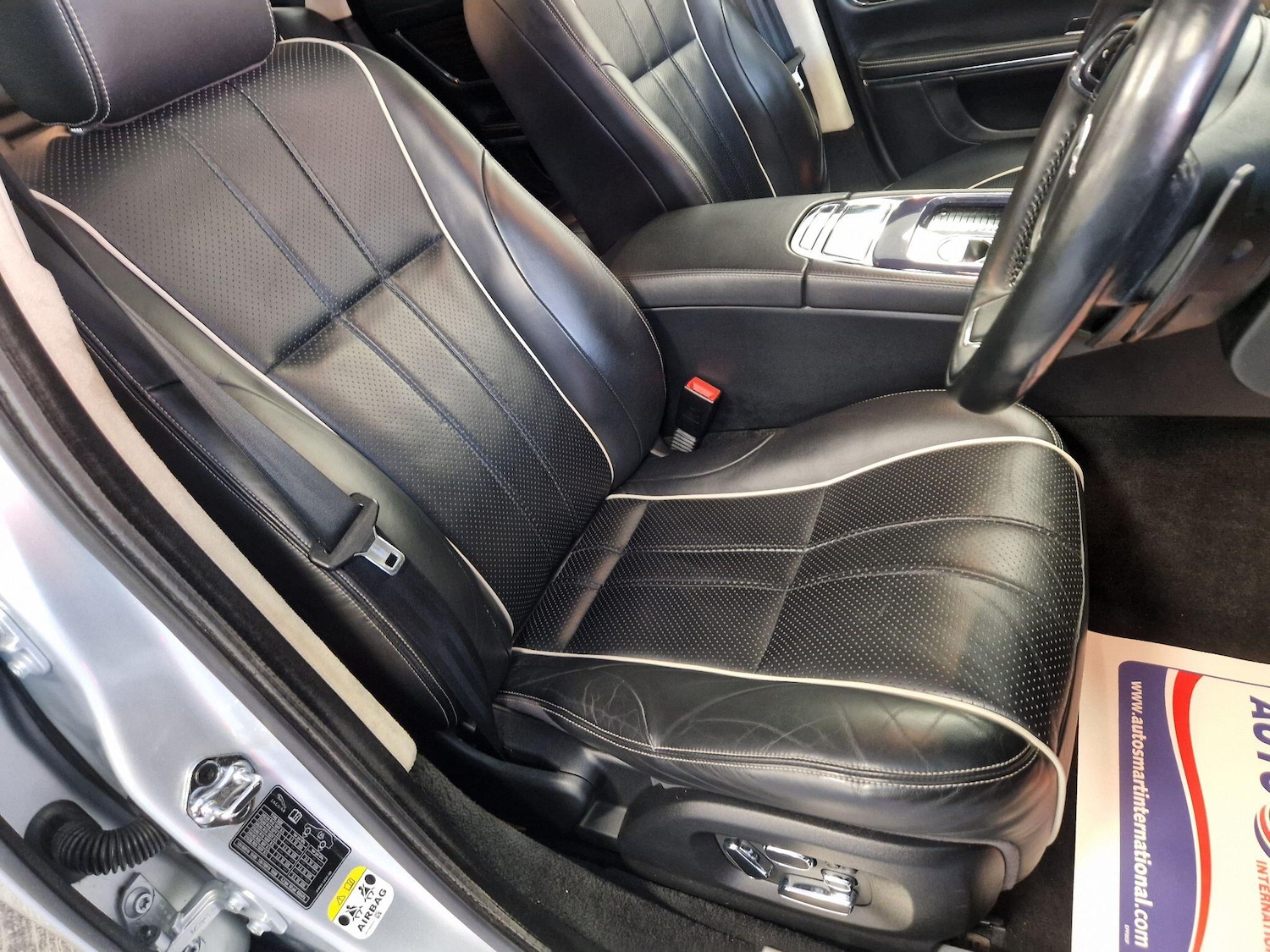 Used Jaguar XJ 2012 for sale - 78185080: Photo 15