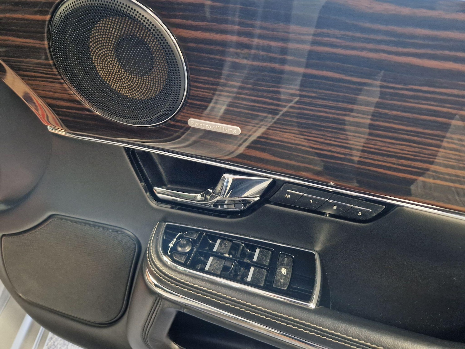 Used Jaguar XJ 2012 for sale - 78185080: Photo 22