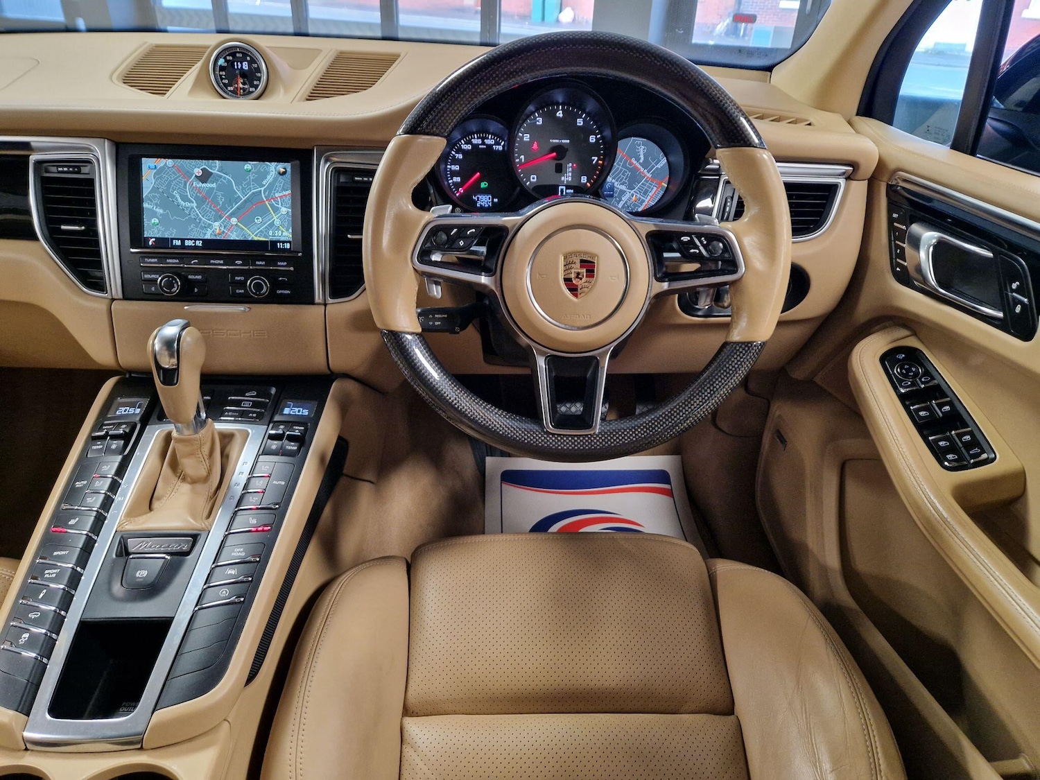 Used Porsche Macan 2015 for sale - 76850401: Photo 34