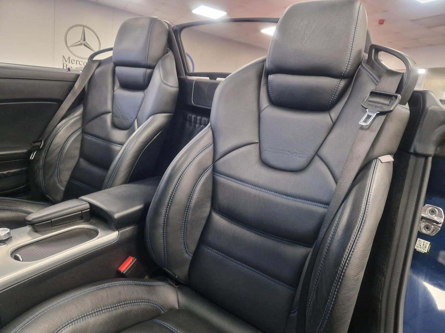 Used Mercedes-Benz SLK 2012 for sale - 76831736: Photo 21