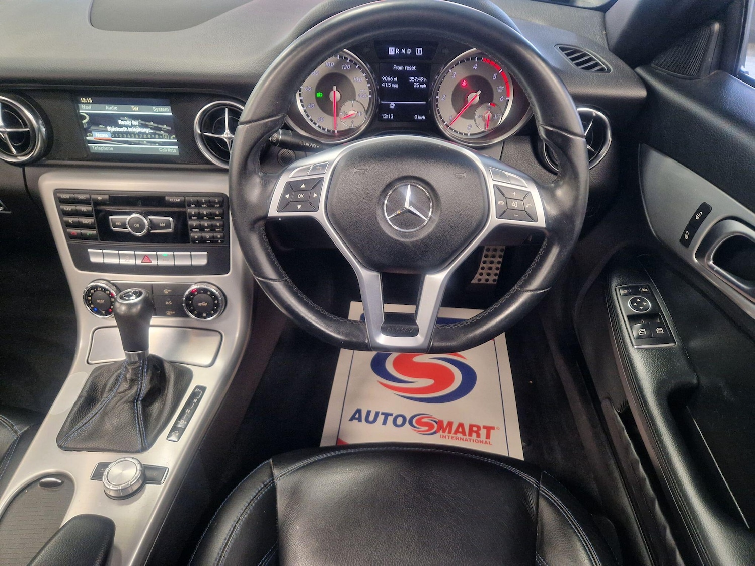 Used Mercedes-Benz SLK 2012 for sale - 76831736: Photo 26