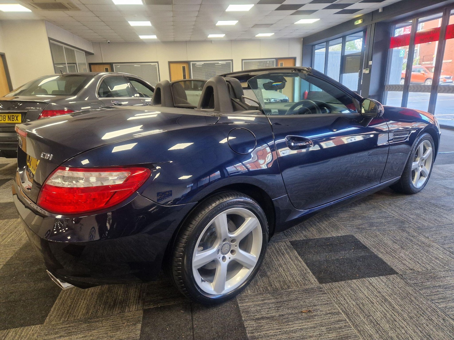 Used Mercedes-Benz SLK 2012 for sale - 76831736: Photo 5
