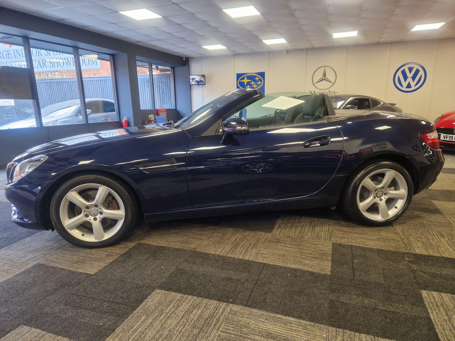 Used Mercedes-Benz SLK 2012 for sale - 76831736: Photo 7
